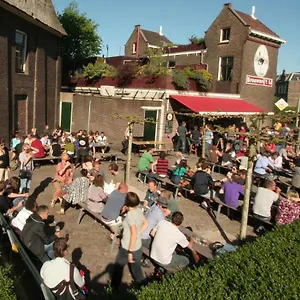 2* Couette-café Romantic Quiet On The Canal